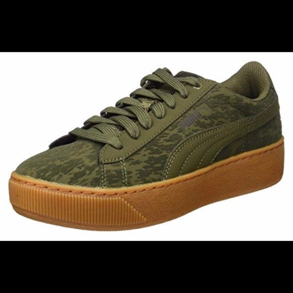Sneakers 👟puma